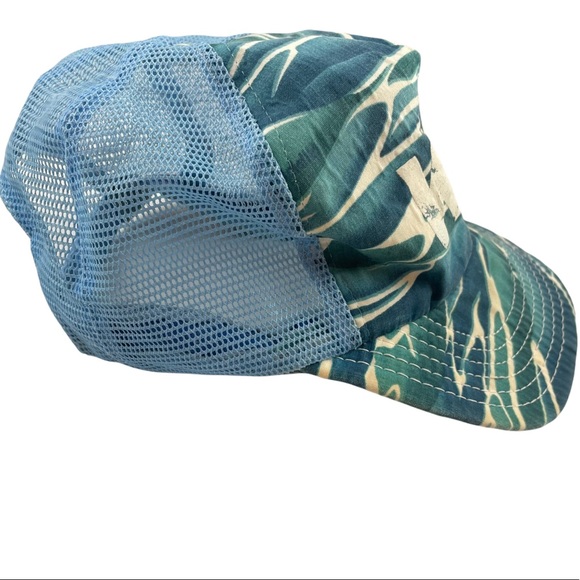 Vintage Wisconsin Fishing Trucker Cap Water Camo Mesh Back Made in USA Snap-back - Picture 8 of 10